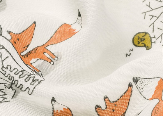 夏の薄い綿モスリンのガーゼの生地53インチ美しいFox映像の設計