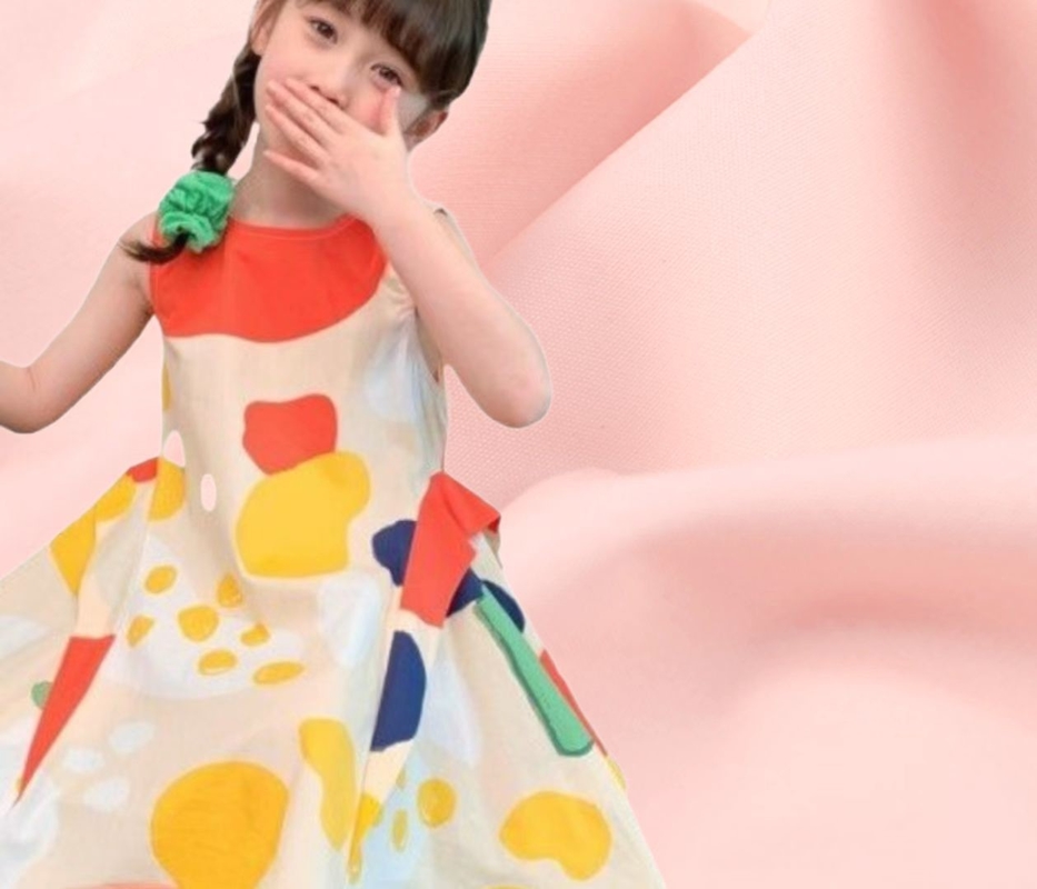 98%の有機性綿ワイシャツの生地2%のスパンデックスの穏やかな夏50sX50s 135GSMの赤ん坊の衣服は服を着る
